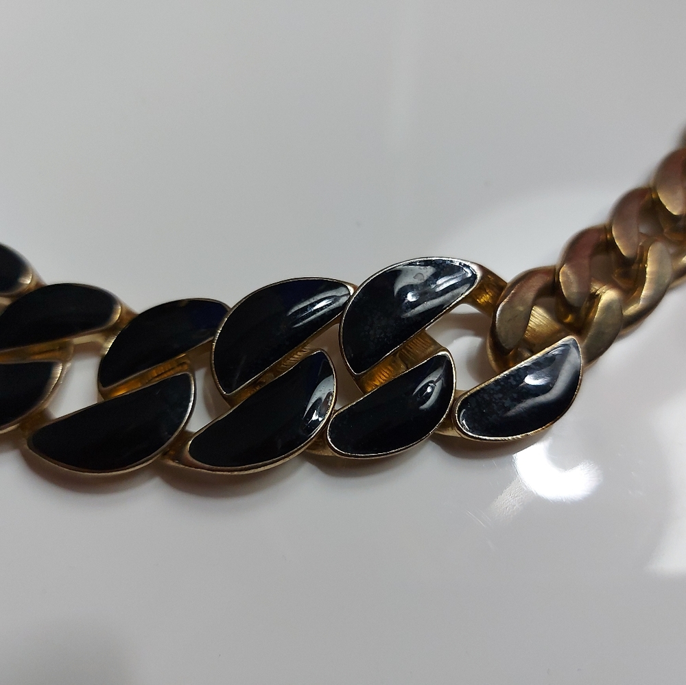 Necklace - Picture 5 of 5